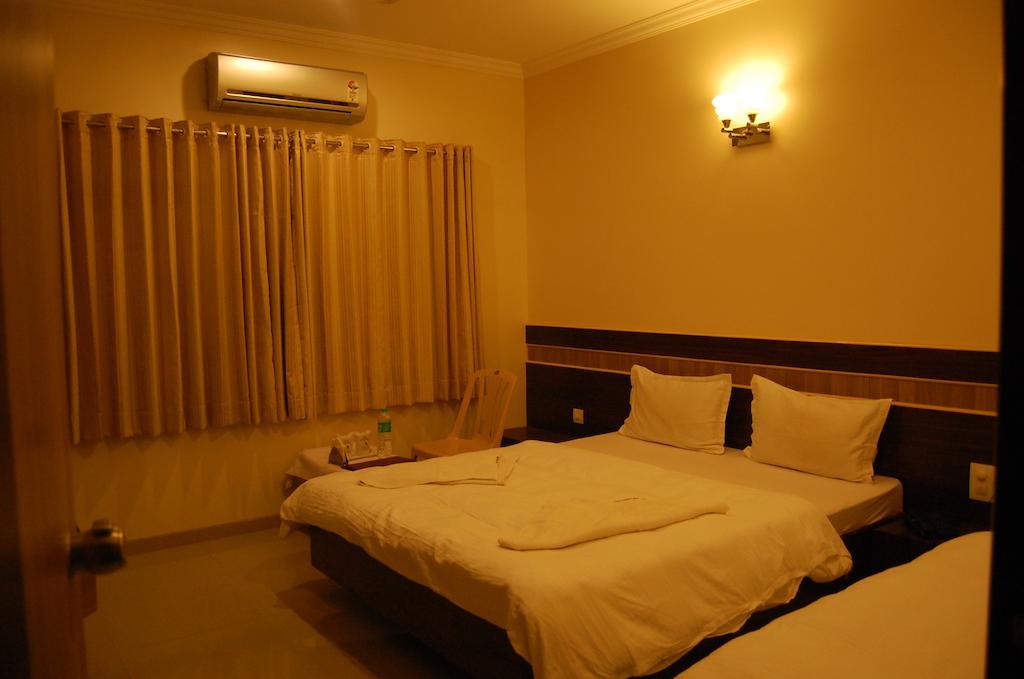 Hotel Sai Pancham 쉬르디 외부 사진